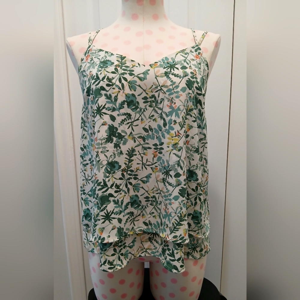 Spaghetti strap floral top - green - Picture 3 of 7
